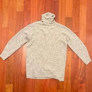 H&M basic Women’s fold over turtleneck sweater